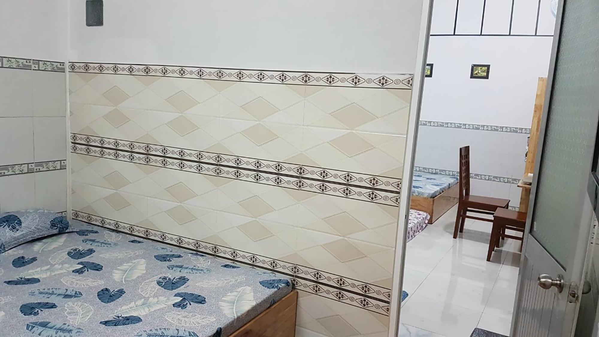 Hoa Lan Motel & Homestay Giong Tu Dien Exterior photo