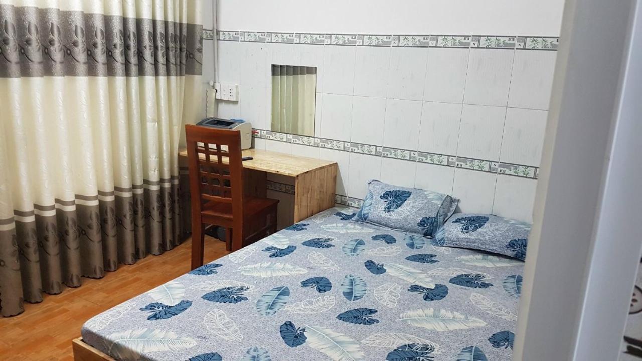 Hoa Lan Motel & Homestay Giong Tu Dien Exterior photo